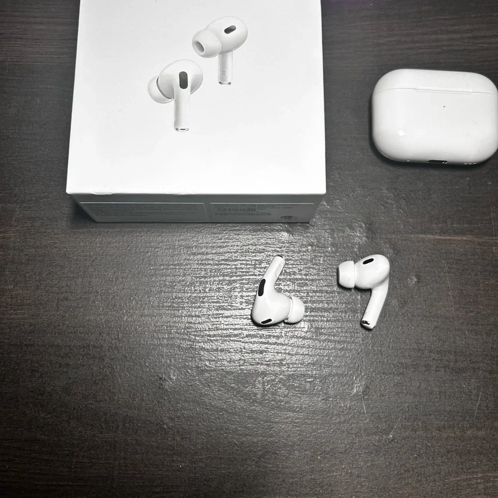 Apple AirPods Pro 2s